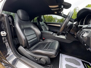 Used Mercedes-Benz E Class 2016 for sale - 78316417: Photo