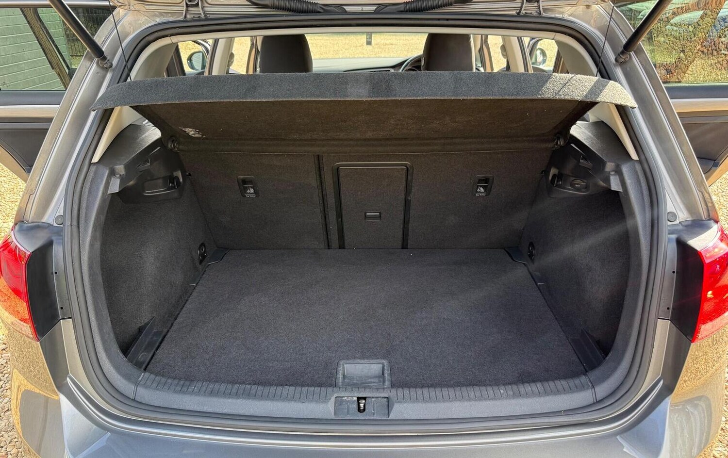 Used Volkswagen Golf 2016 for sale - 76237151: Photo 29