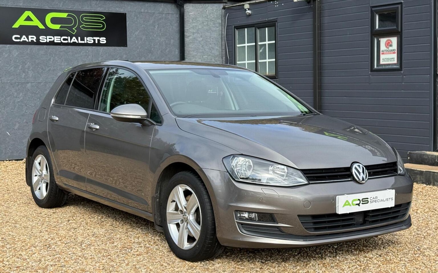 Used Volkswagen Golf 2016 for sale - 76237151: Photo 5