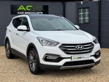 Used Hyundai Santa Fe 2018 for sale - 74671140: Photo