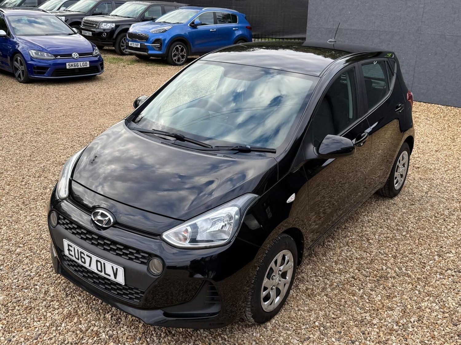 Used Hyundai i10 2017 for sale - 77464545: Photo 18