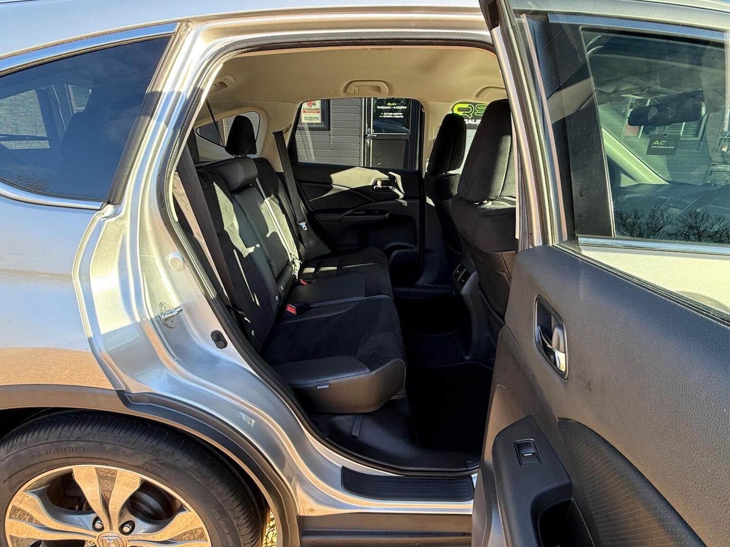 Used Honda CR-V 2014 for sale - 76706140: Photo 25