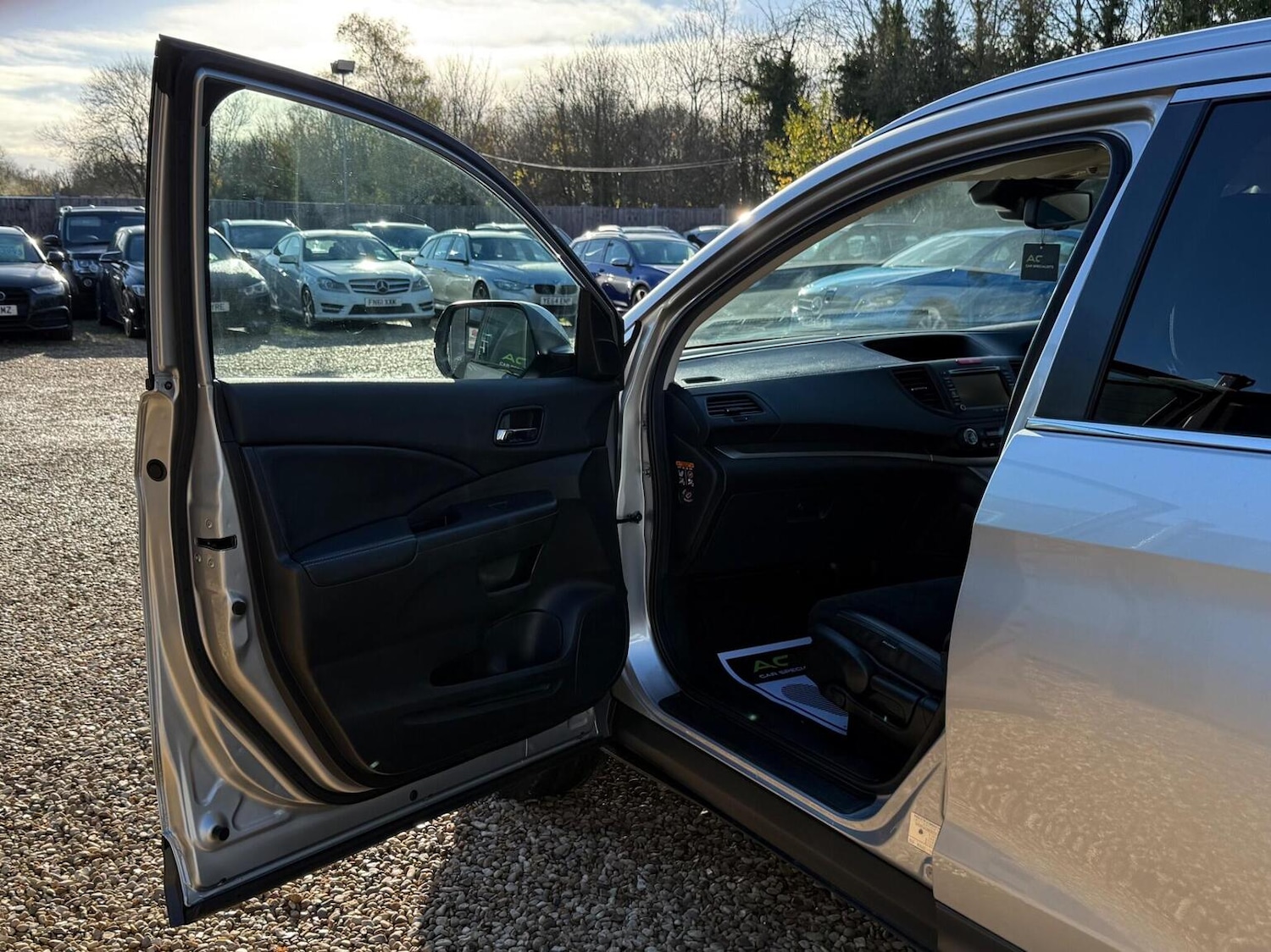 Used Honda CR-V 2014 for sale - 76706140: Photo 32