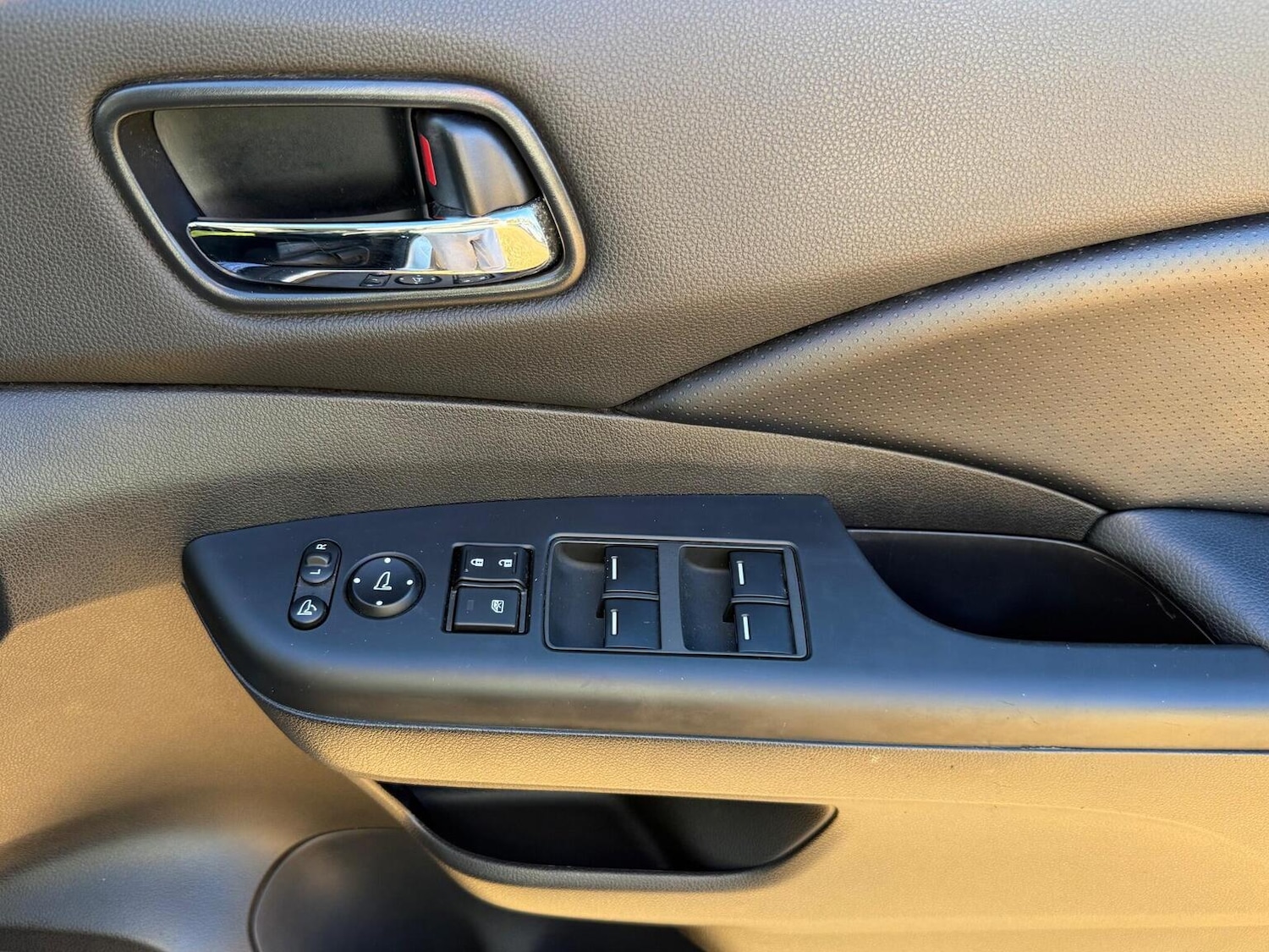 Used Honda CR-V 2014 for sale - 76706140: Photo 51