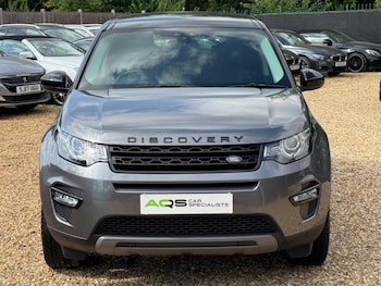 Used Land Rover Discovery Sport 2018 for sale - 79111632: Photo