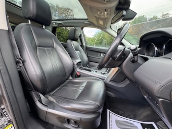 Used Land Rover Discovery Sport 2018 for sale - 79111632: Photo