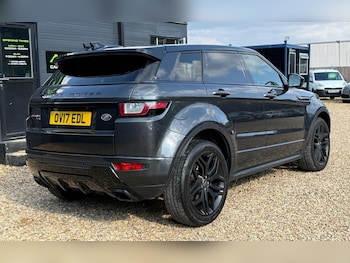 Used Land Rover Range Rover Evoque 2017 for sale - 75881743: Photo