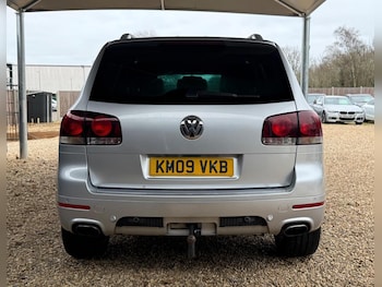 Used Volkswagen Touareg 2009 for sale - 77391945: Photo