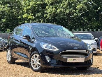 Used Ford Fiesta 2018 for sale - 79139003: Photo