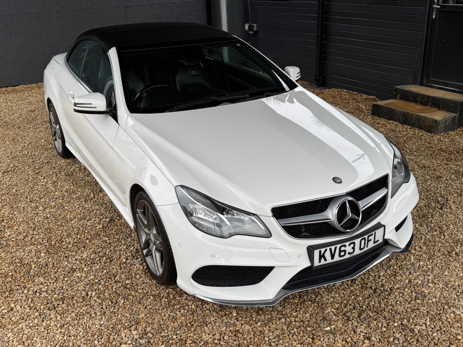 Used Mercedes-Benz E Class 2014 for sale - 77385261: Photo 11