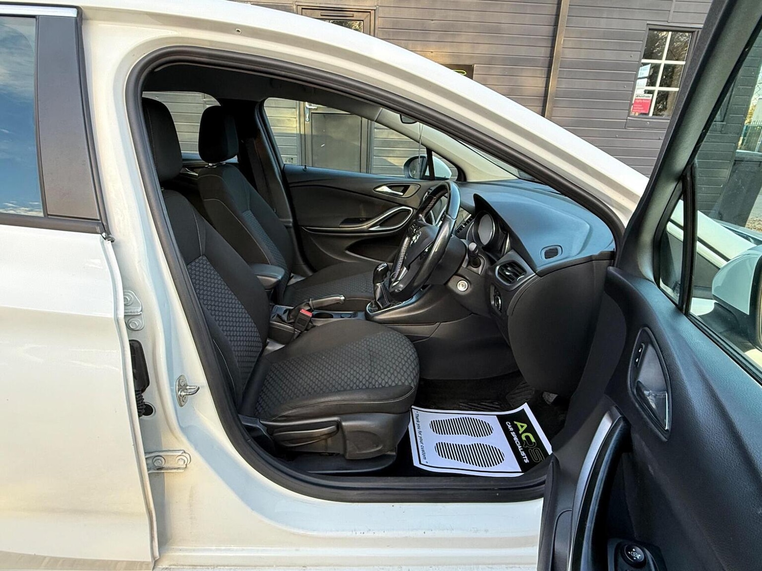 Used Vauxhall Astra 2016 for sale - 76536759: Photo 21