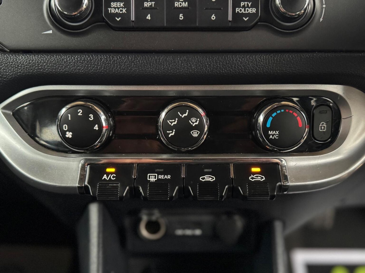 Used Kia Rio 2014 for sale - 77423378: Photo 40