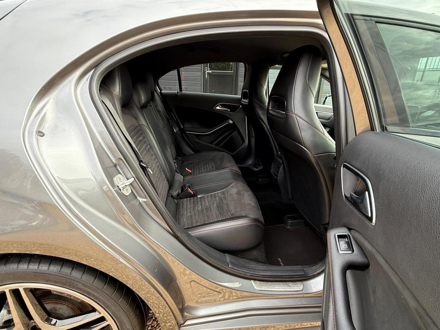Used Mercedes-Benz A-Class 2013 for sale - 76363038: Photo 25