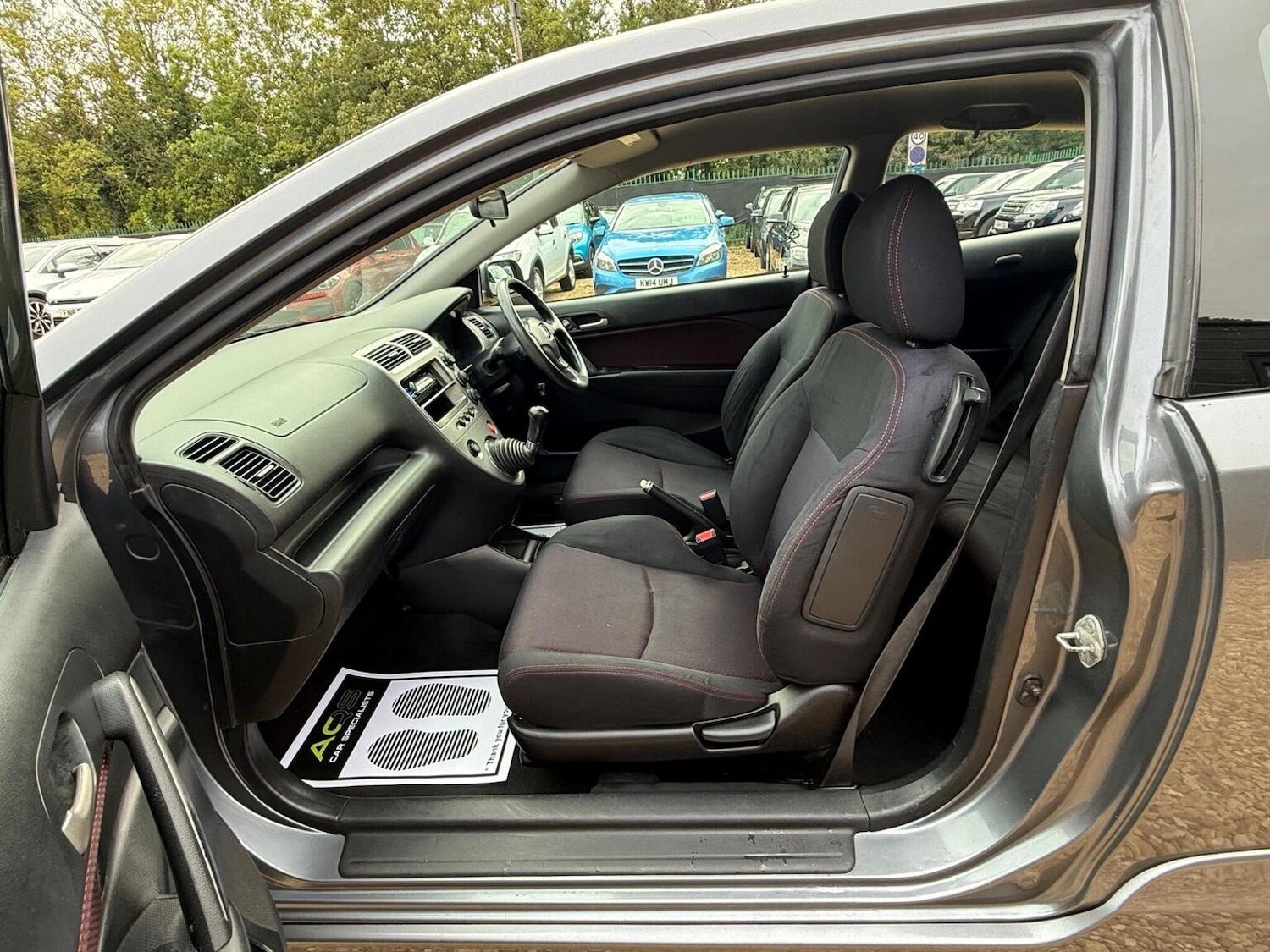 Used Honda Civic 2005 for sale - 76174029: Photo 28