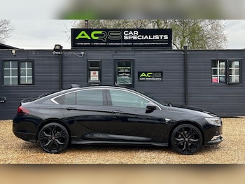 Used Vauxhall Insignia 2017 for sale - 75881662: Photo