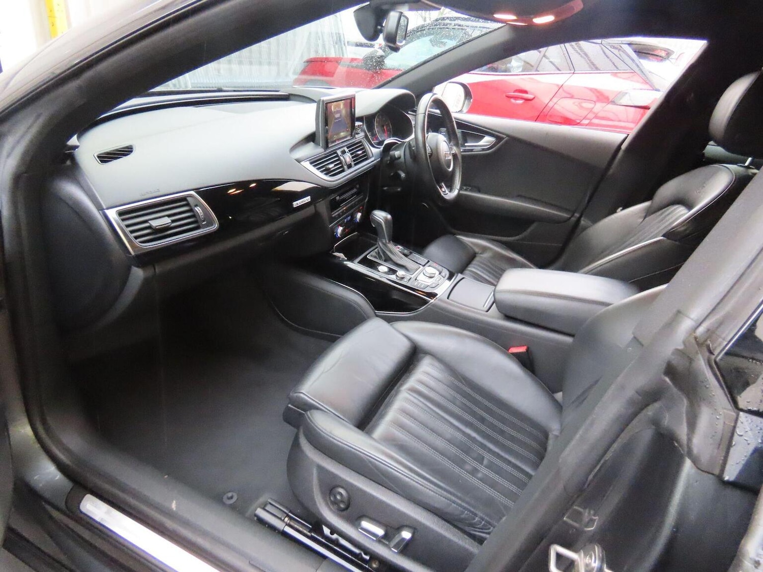 Used Audi A7 2014 for sale - 77735842: Photo 2