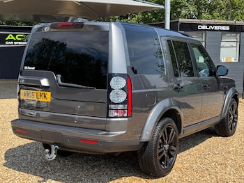 Used Land Rover Discovery 2015 for sale - 79173657: Photo