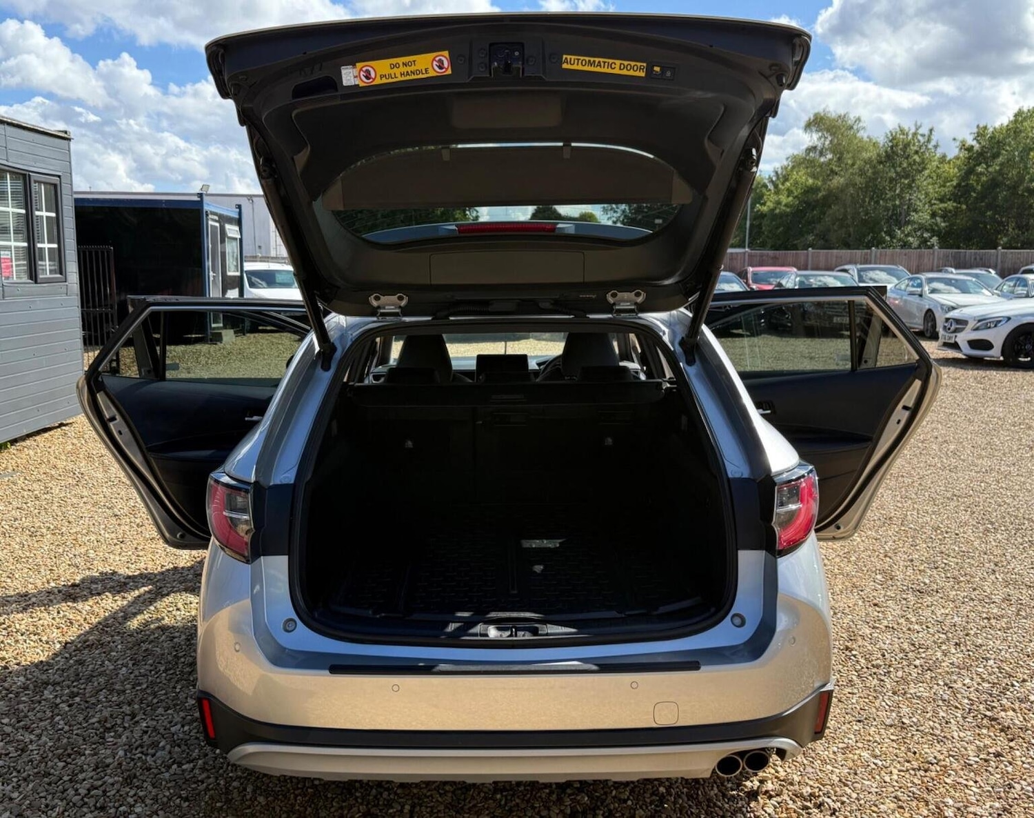 Vehicle 28
