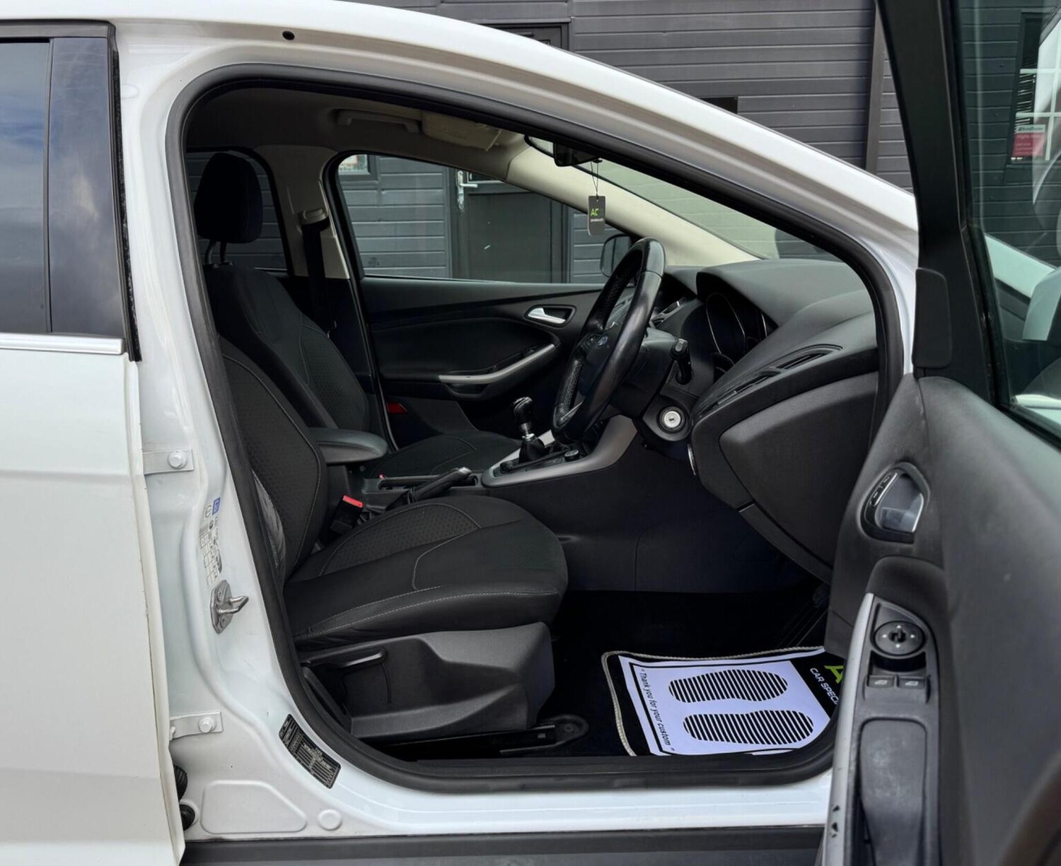 Used Ford Focus 2016 for sale - 76817529: Photo 20