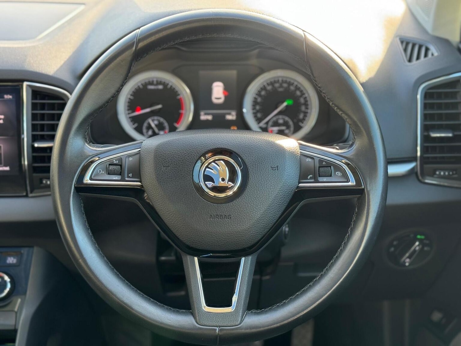 Used Skoda Karoq 2018 for sale - 76605812: Photo 38