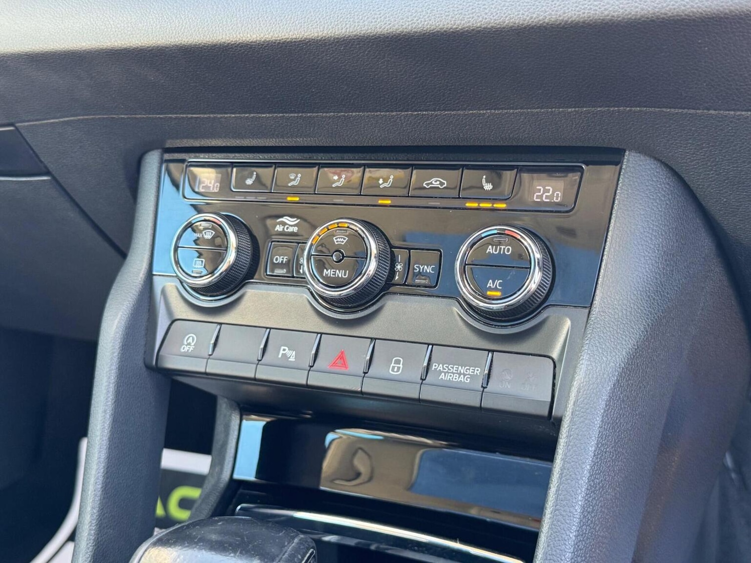 Used Skoda Karoq 2018 for sale - 76605812: Photo 46