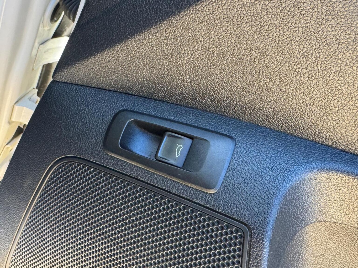 Used Skoda Karoq 2018 for sale - 76605812: Photo 51