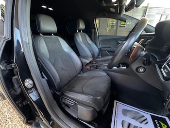Used SEAT Leon 2019 for sale - 79342677: Photo