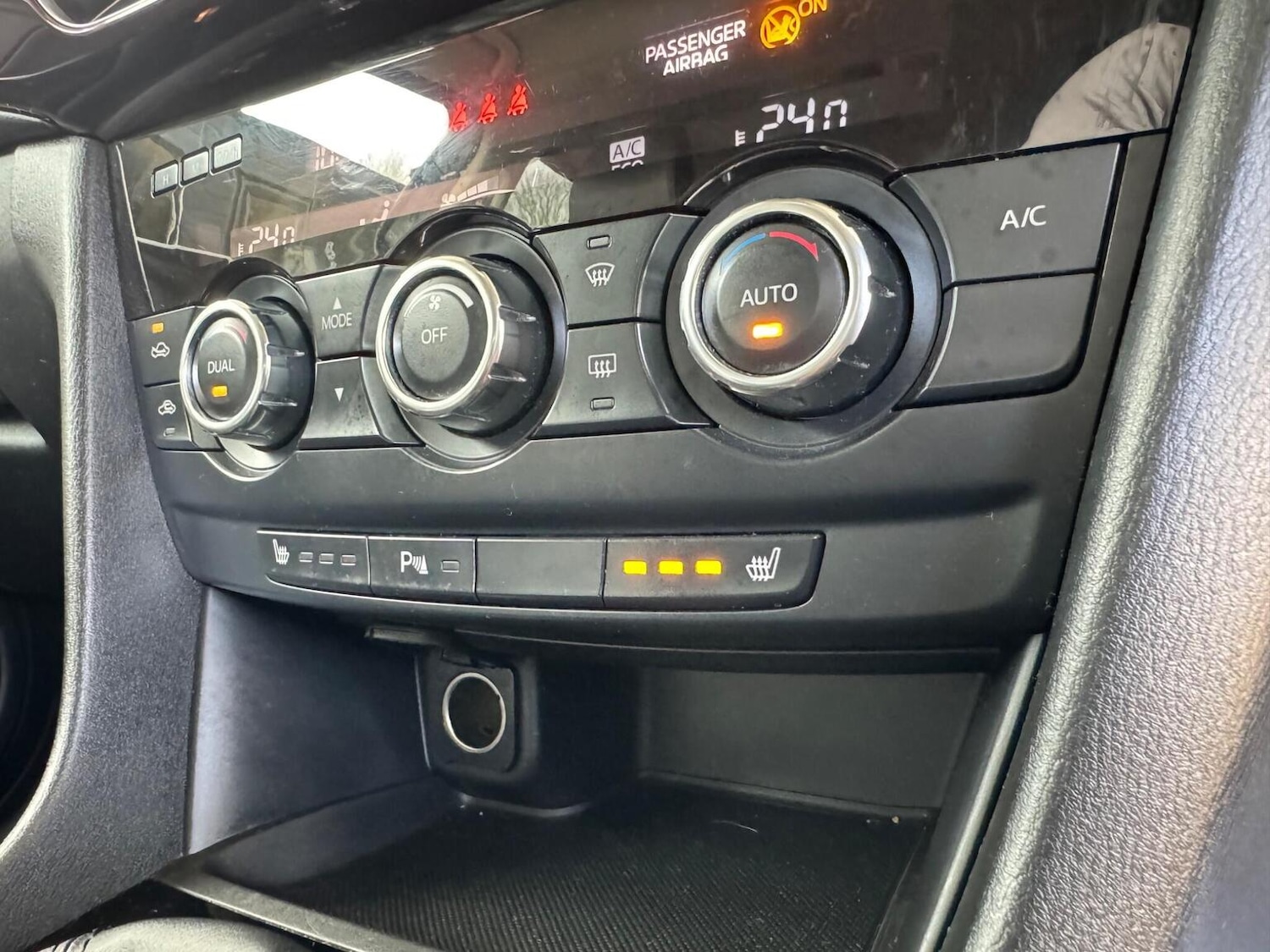 Used Mazda Mazda6 2015 for sale - 77662237: Photo 51