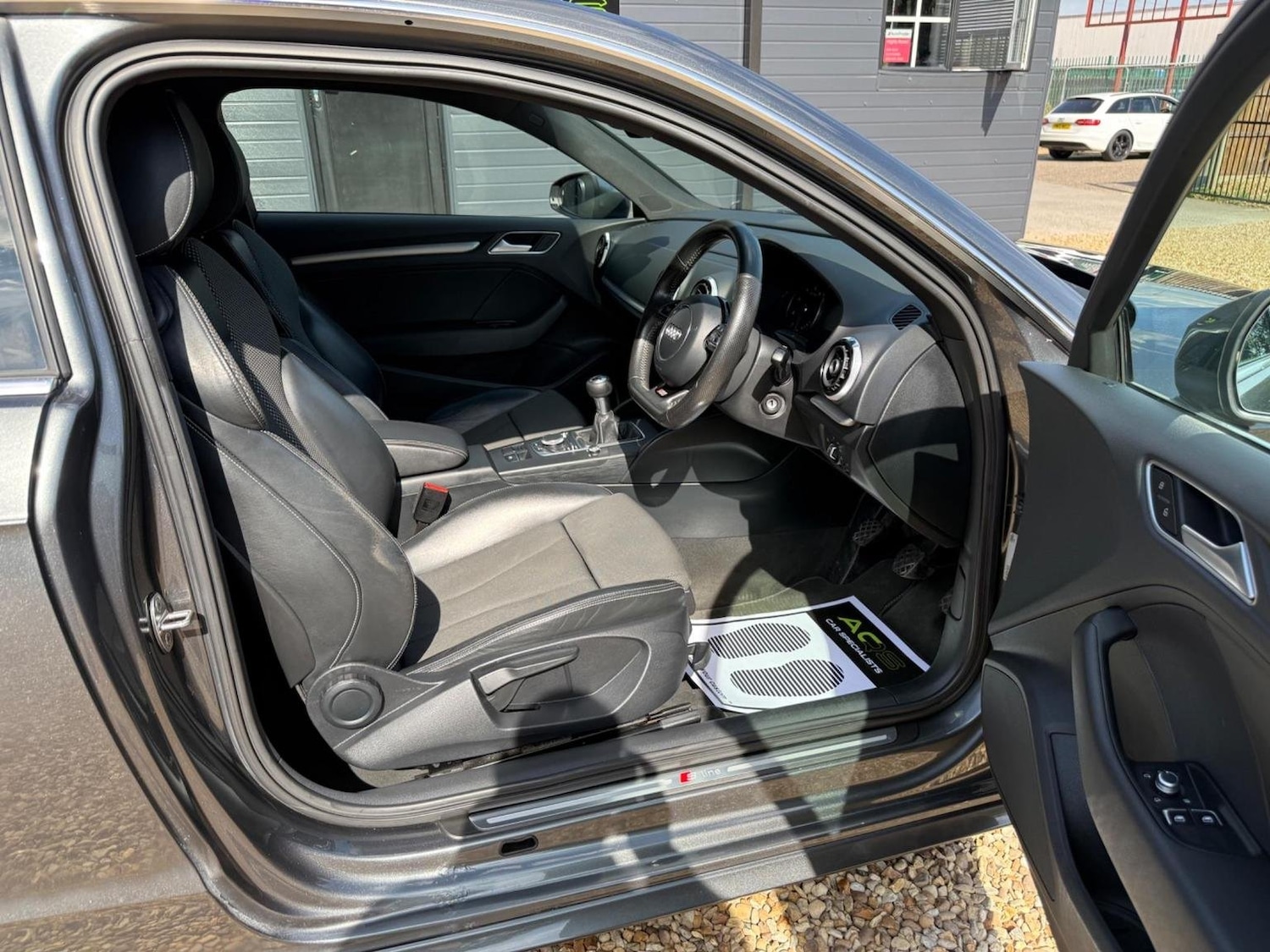 Vehicle 21
