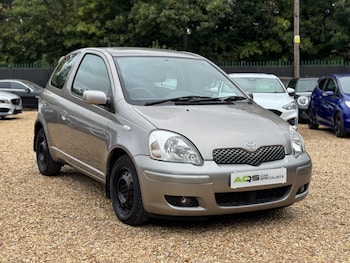 Used Toyota Yaris 2005 for sale - 79462902: Photo