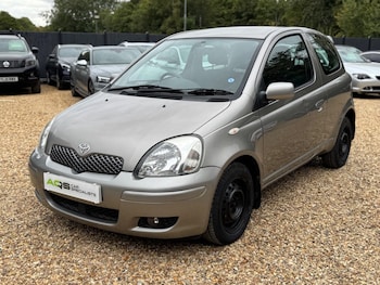 Used Toyota Yaris 2005 for sale - 79462902: Photo