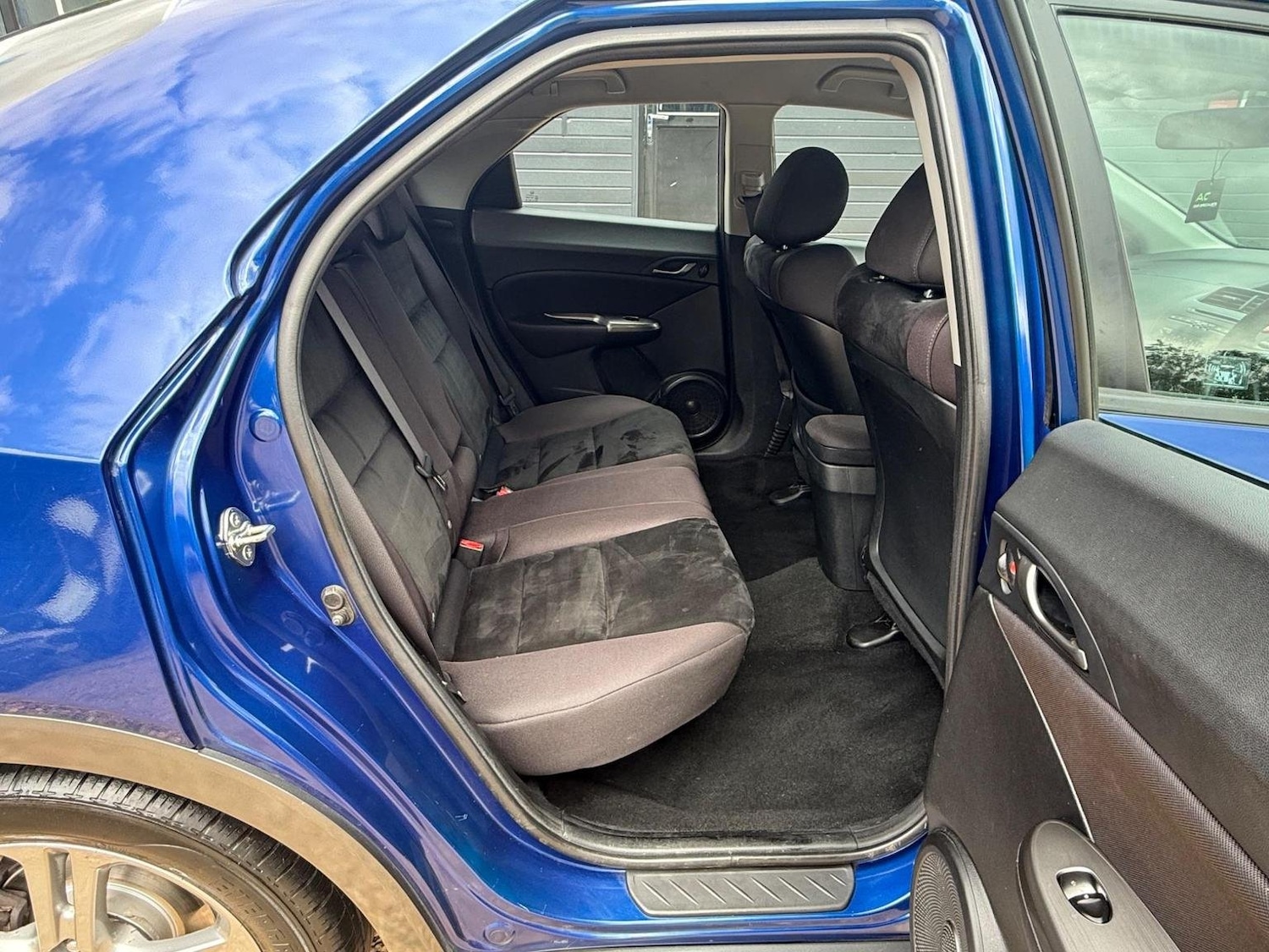 Vehicle 25