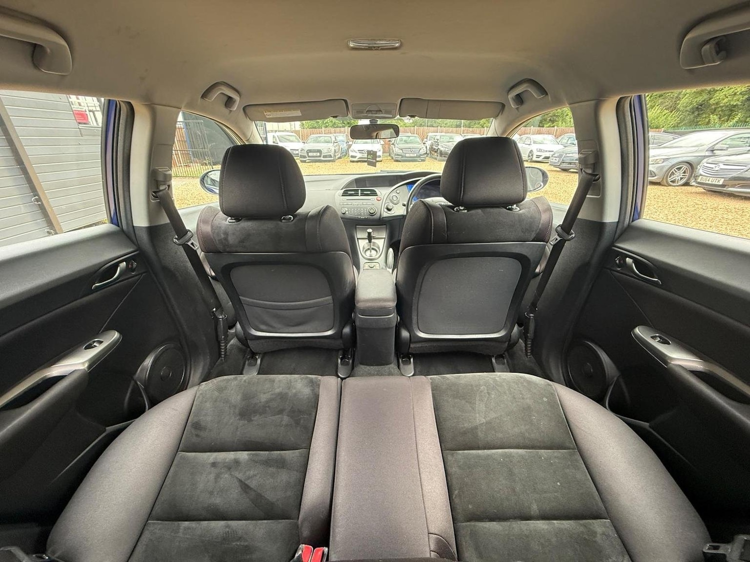 Vehicle 29