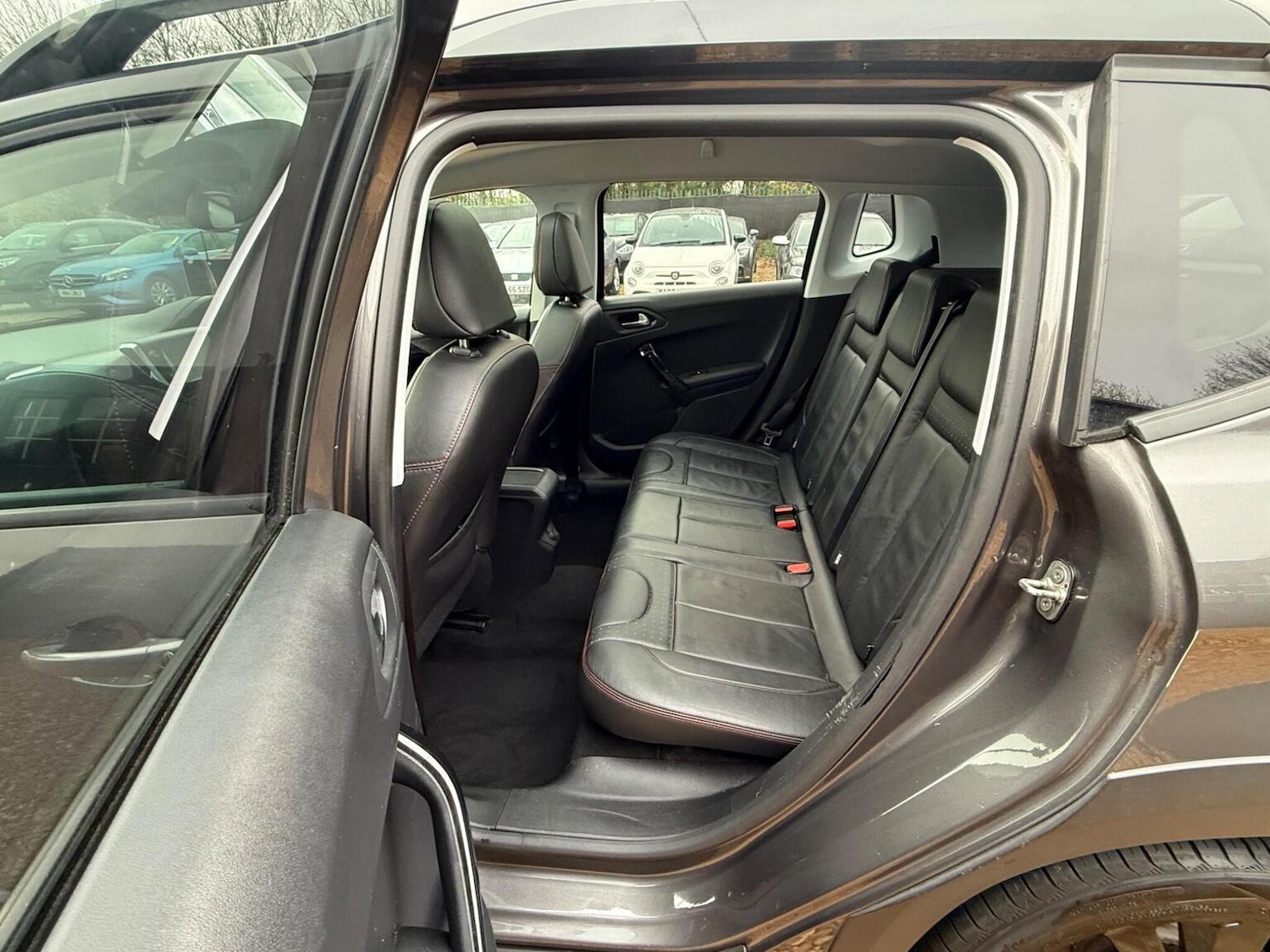 Used Peugeot 2008 2017 for sale - 76748220: Photo 30