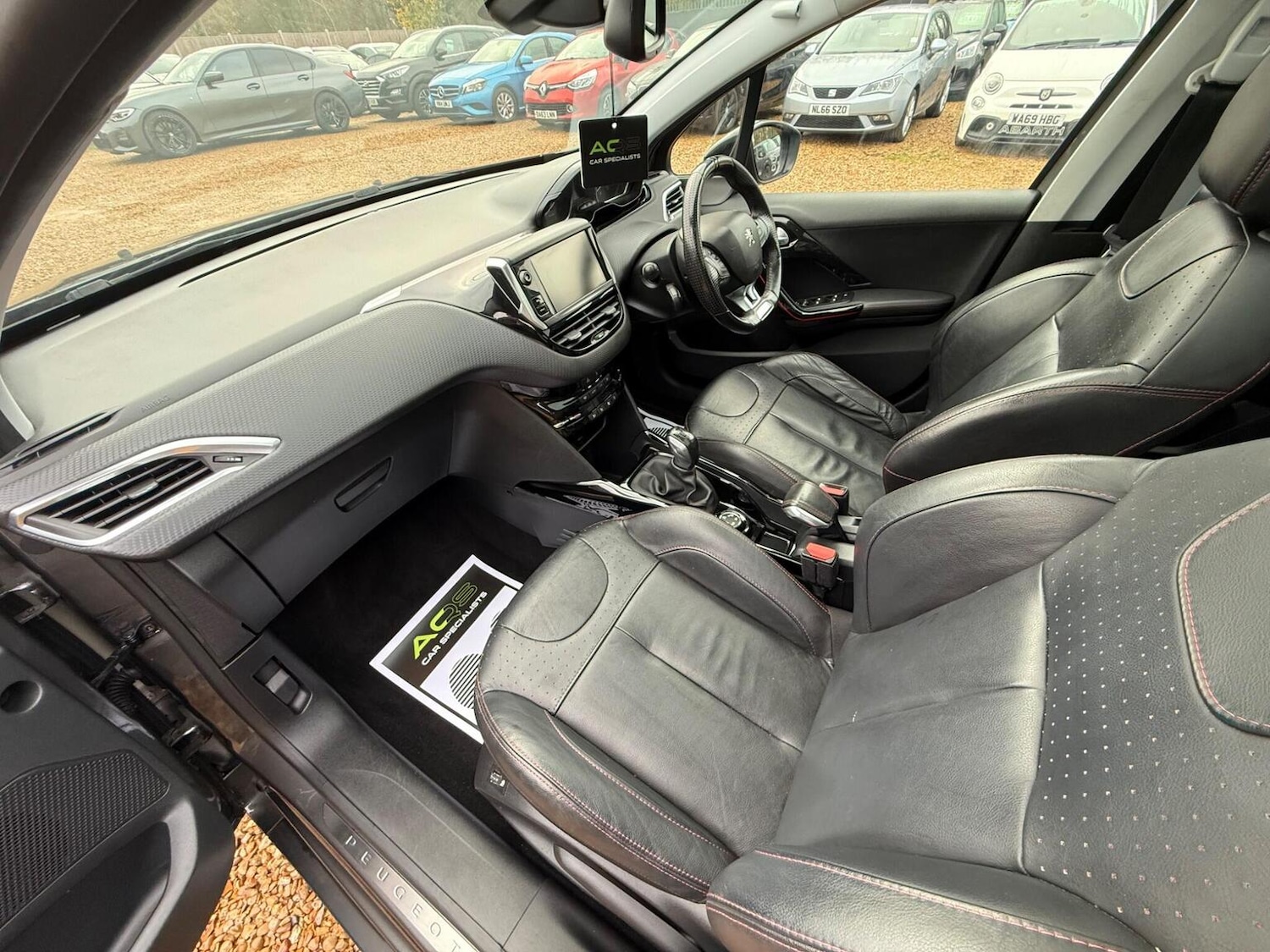 Used Peugeot 2008 2017 for sale - 76748220: Photo 35