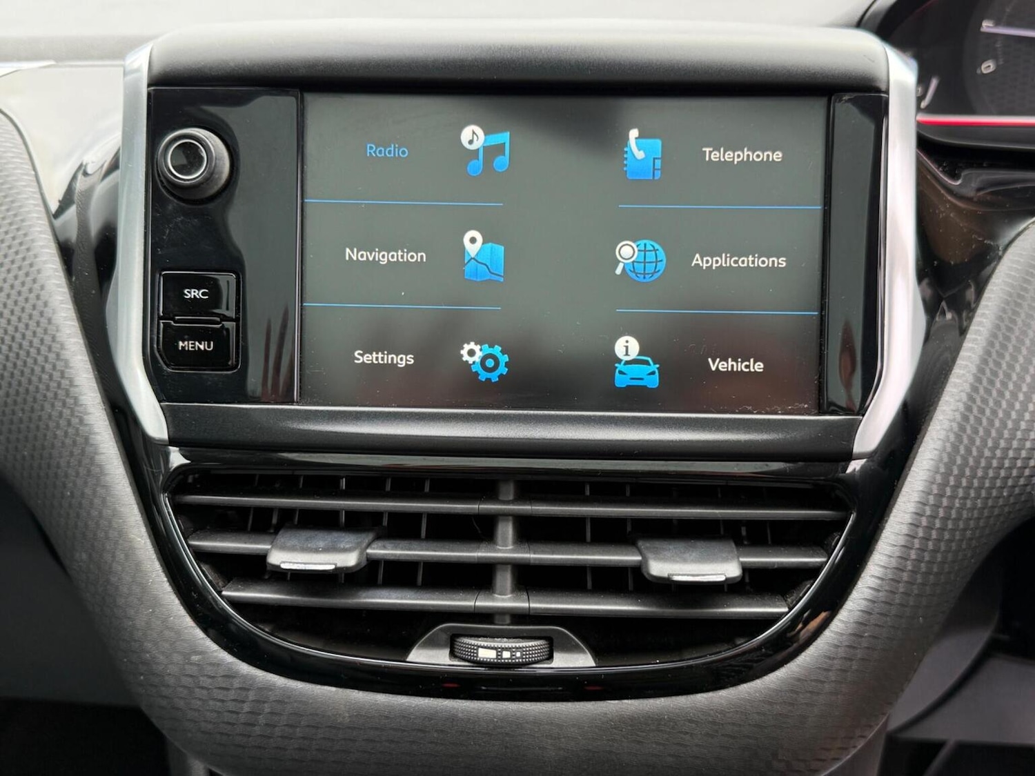 Used Peugeot 2008 2017 for sale - 76748220: Photo 43