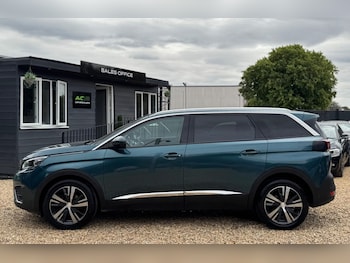 Used Peugeot 5008 2018 for sale - 79580689: Photo