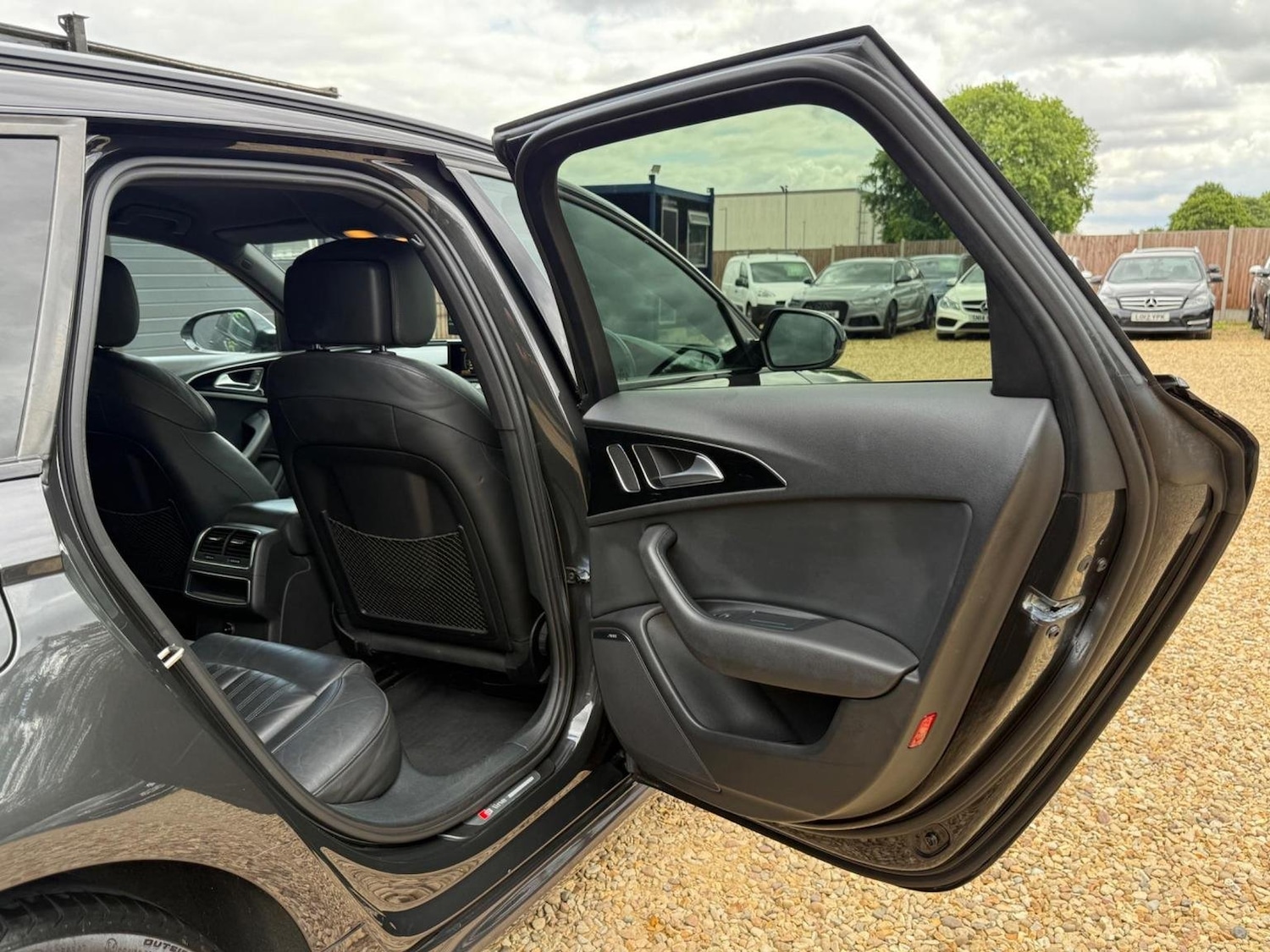 Vehicle 28