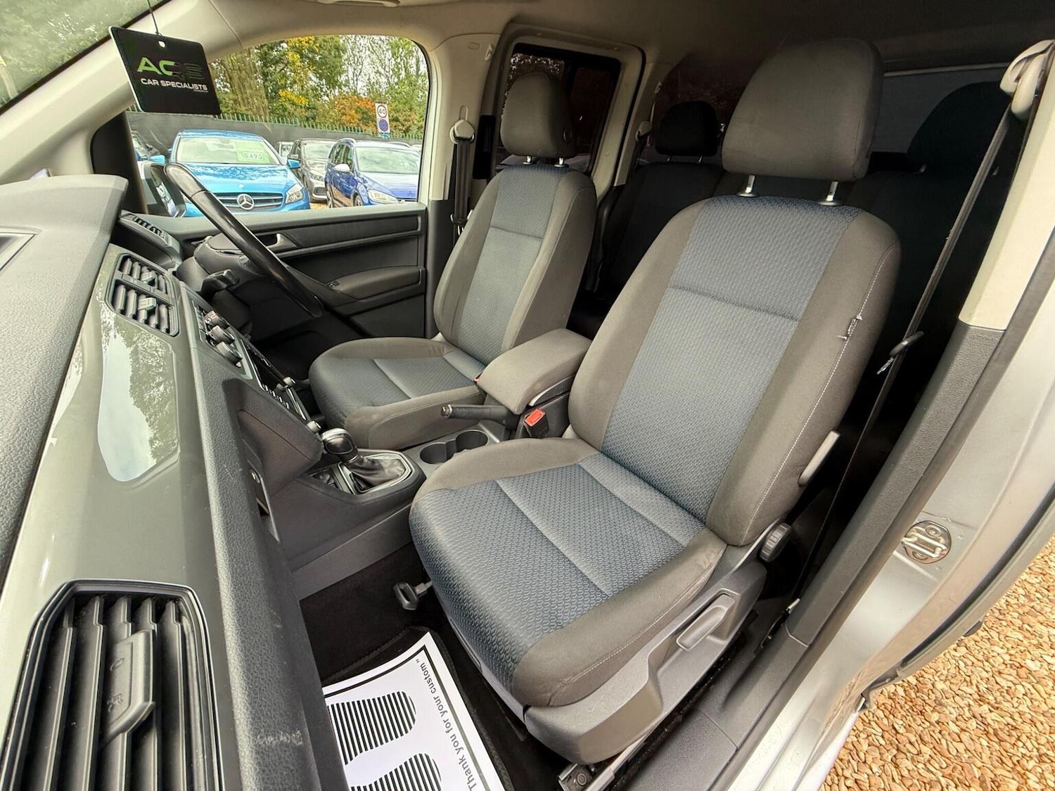 Used Volkswagen Caddy Maxi Life 2015 for sale - 76198282: Photo 35