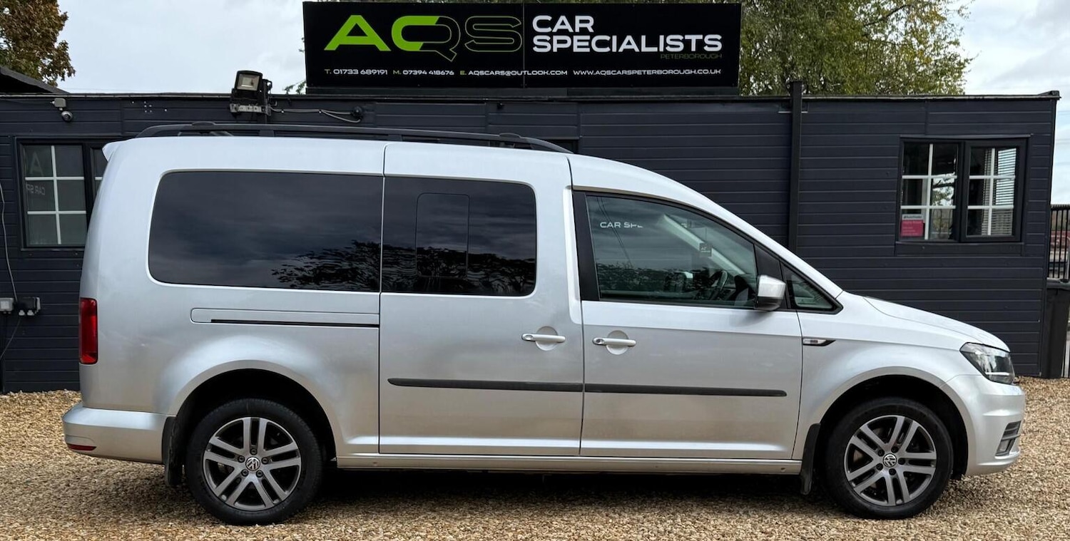 Used Volkswagen Caddy Maxi Life 2015 for sale - 76198282: Photo 5