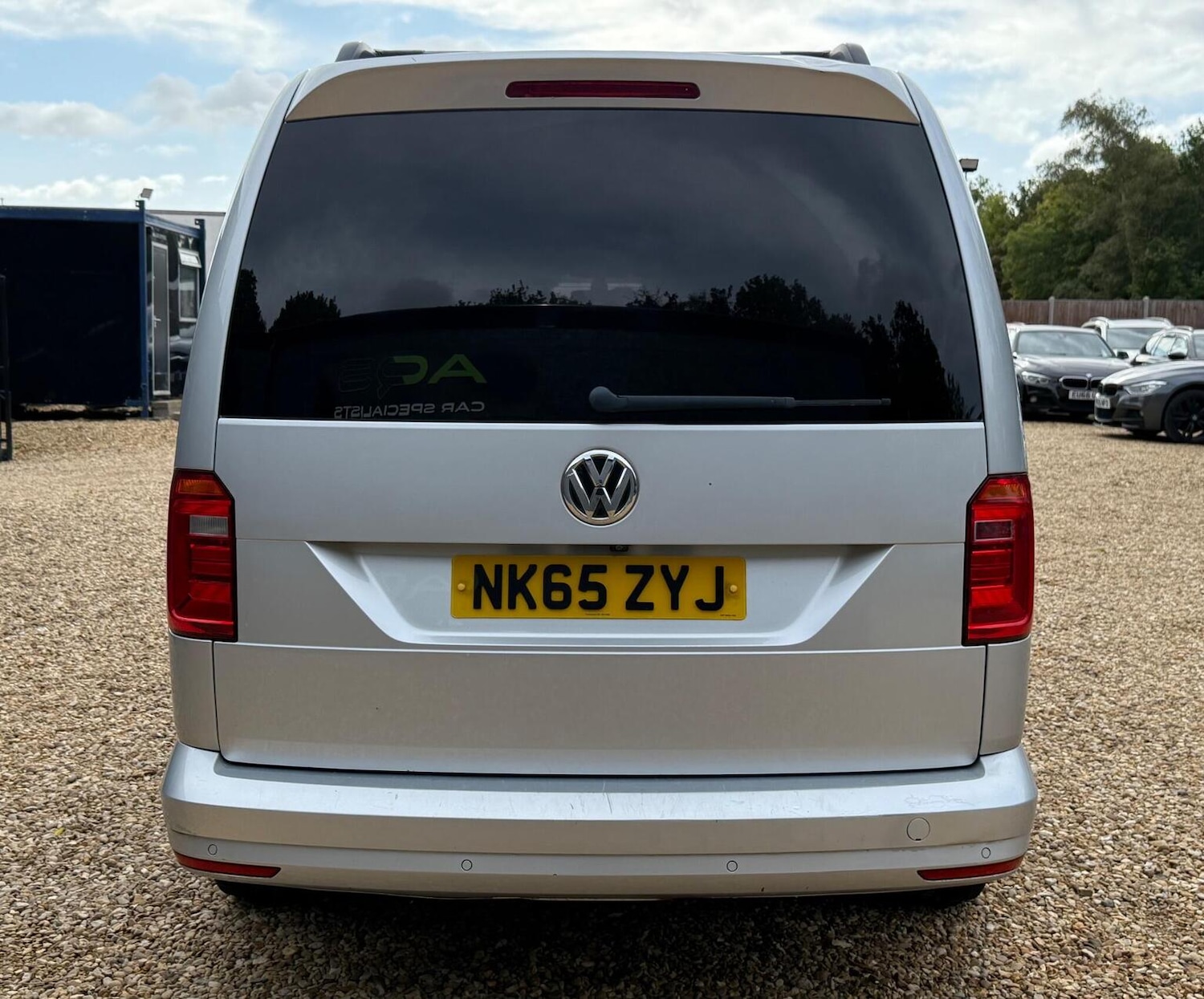 Used Volkswagen Caddy Maxi Life 2015 for sale - 76198282: Photo 6