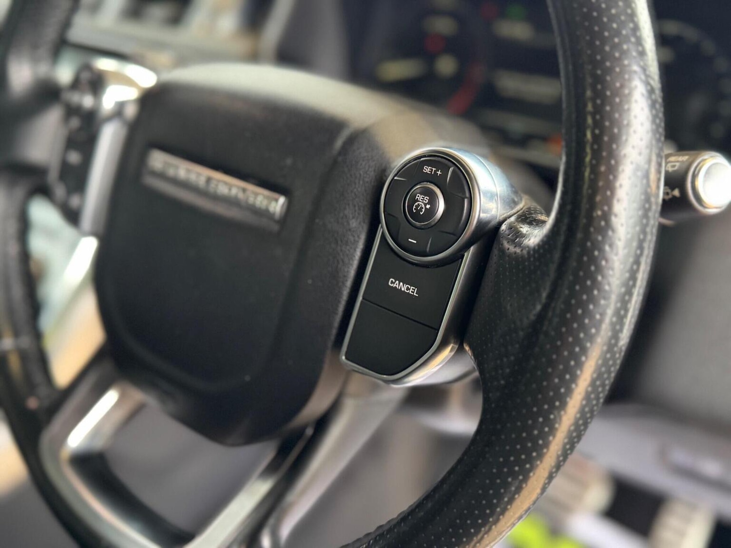 Used Land Rover Range Rover Sport 2015 for sale - 77423523: Photo 42