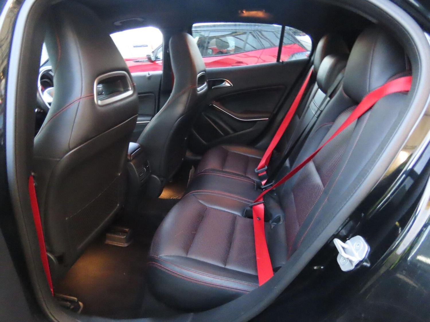 Used Mercedes-Benz GLA 2016 for sale - 77735847: Photo 3