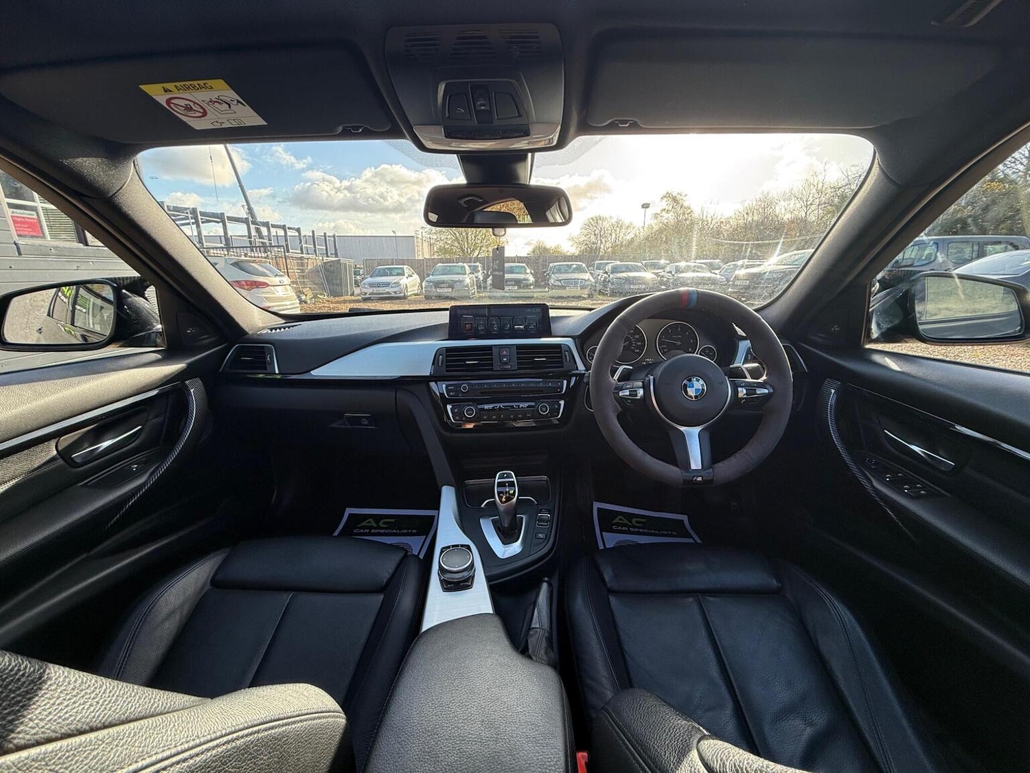 Used BMW 3 Series 2017 for sale - 76596563: Photo 2