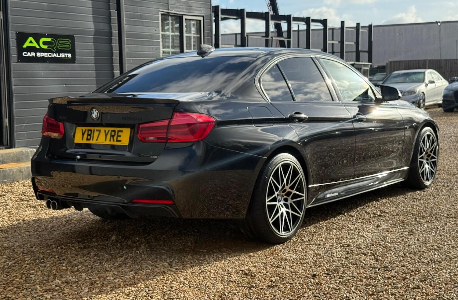 Used BMW 3 Series 2017 for sale - 76596563: Photo 3