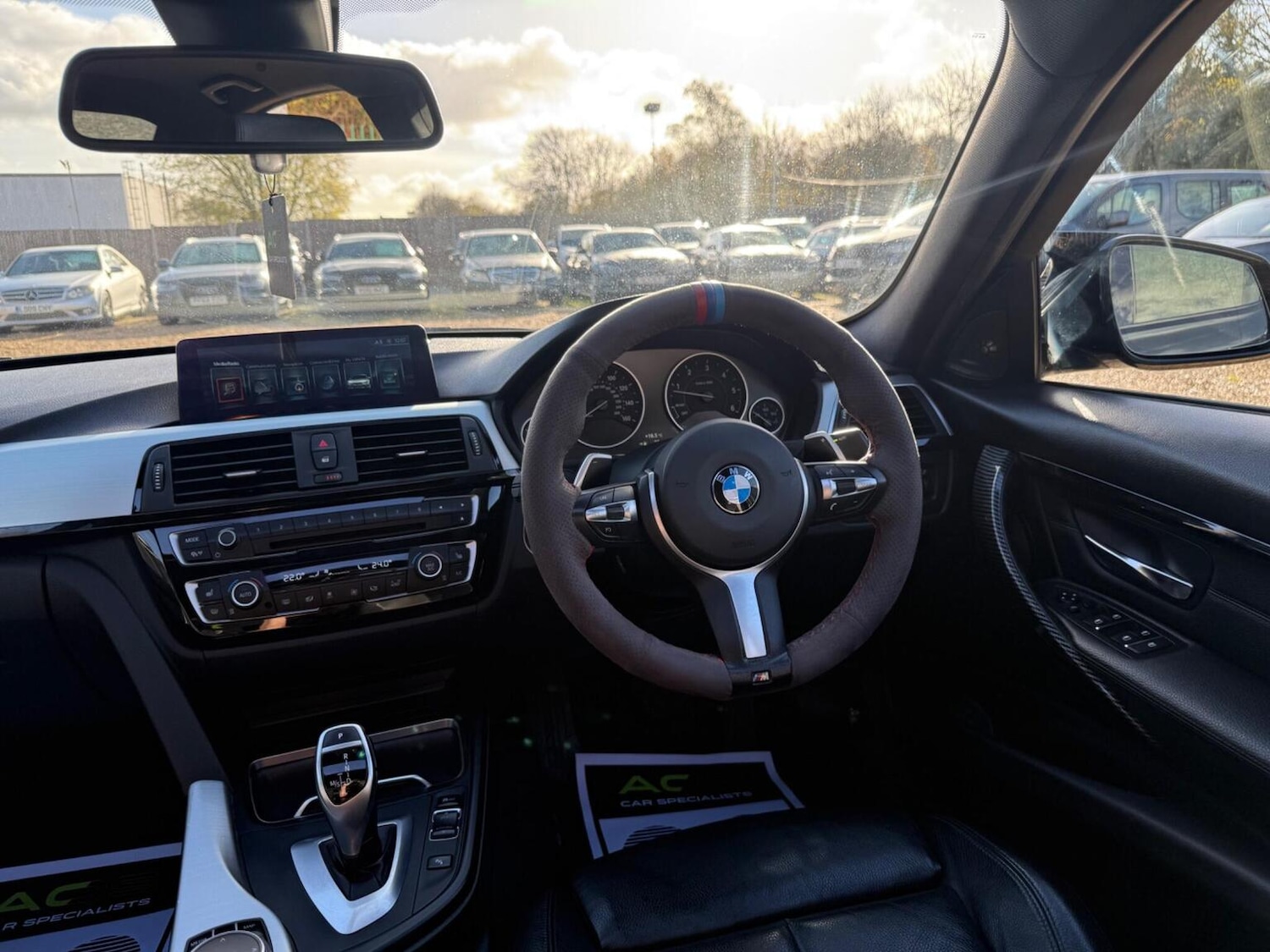 Used BMW 3 Series 2017 for sale - 76596563: Photo 38