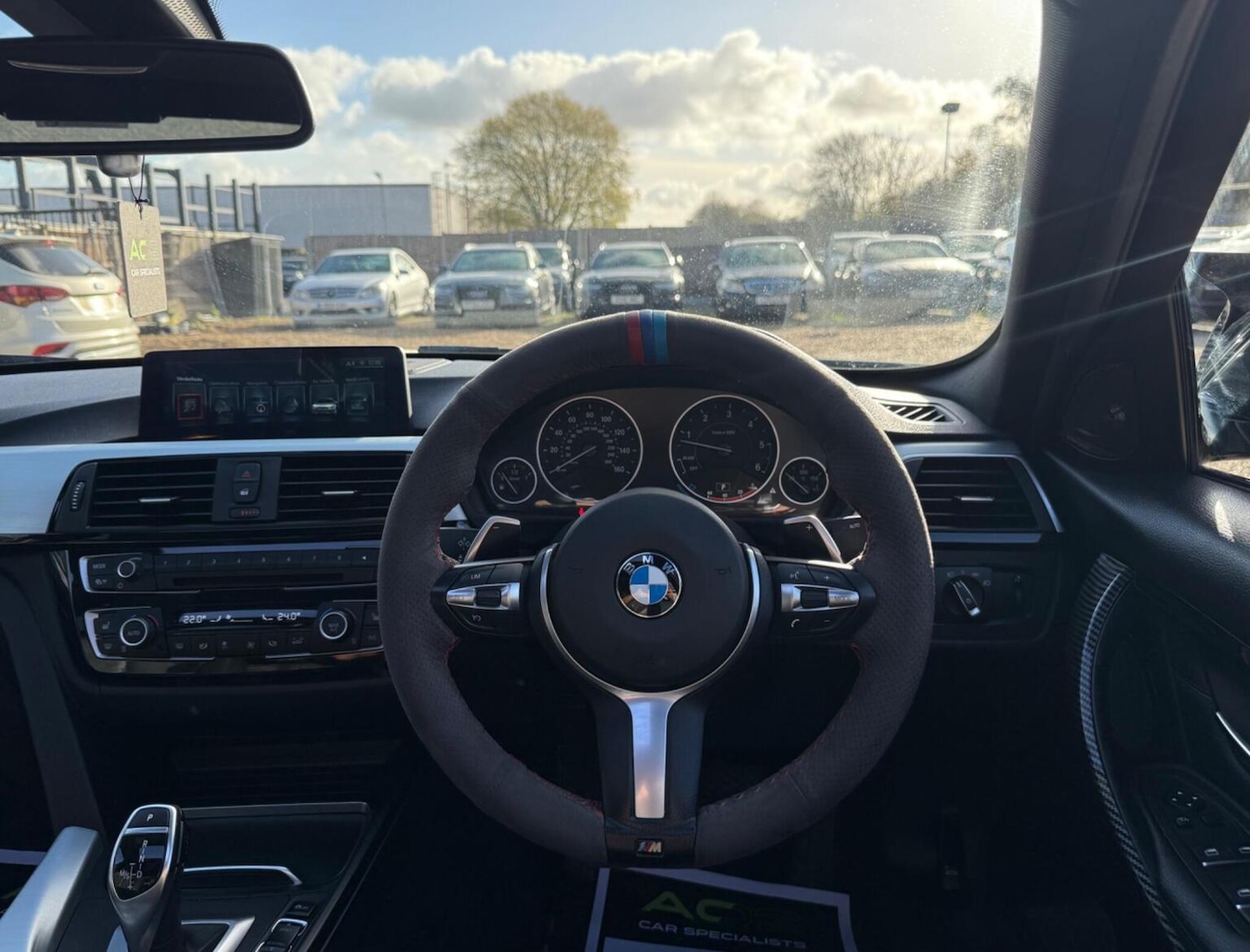 Used BMW 3 Series 2017 for sale - 76596563: Photo 40