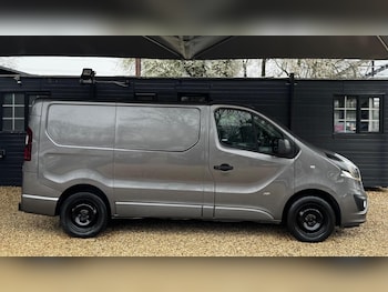 Used Vauxhall Vivaro 2016 for sale - 77781762: Photo