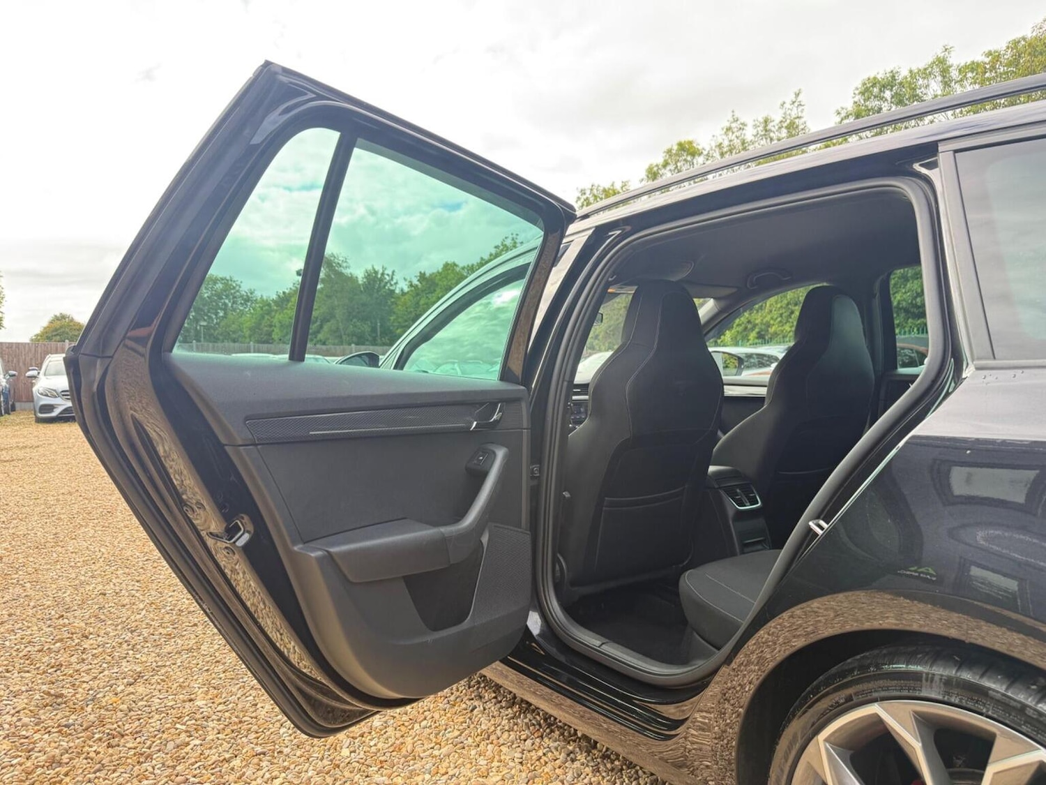 Used Skoda Octavia 2017 for sale - 76058113: Photo 35