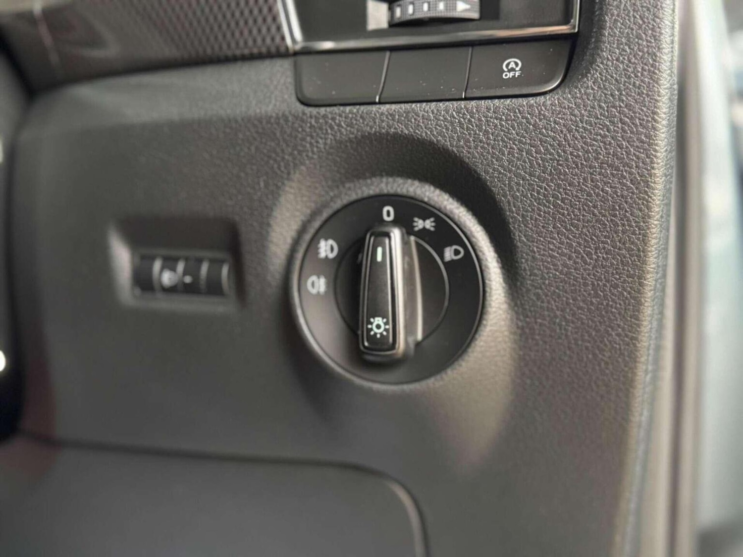 Used Skoda Fabia 2016 for sale - 77622537: Photo 43